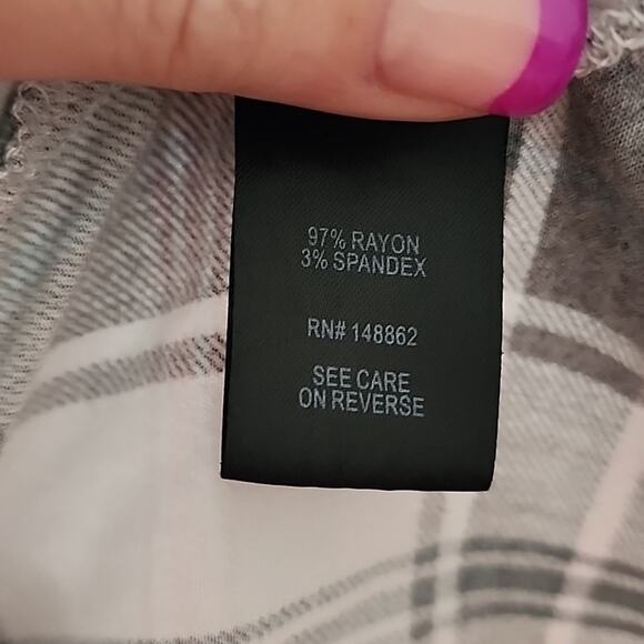 Torrid Mini Challis Zip Front Shirt Dress White Black Pink & Green Plaid 2X - Picture 8 of 8